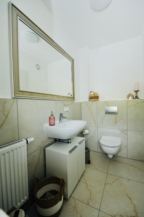 Neu - Premium-Ferienhaus Mosel-Sonne Traben-Trarbach Exterior photo